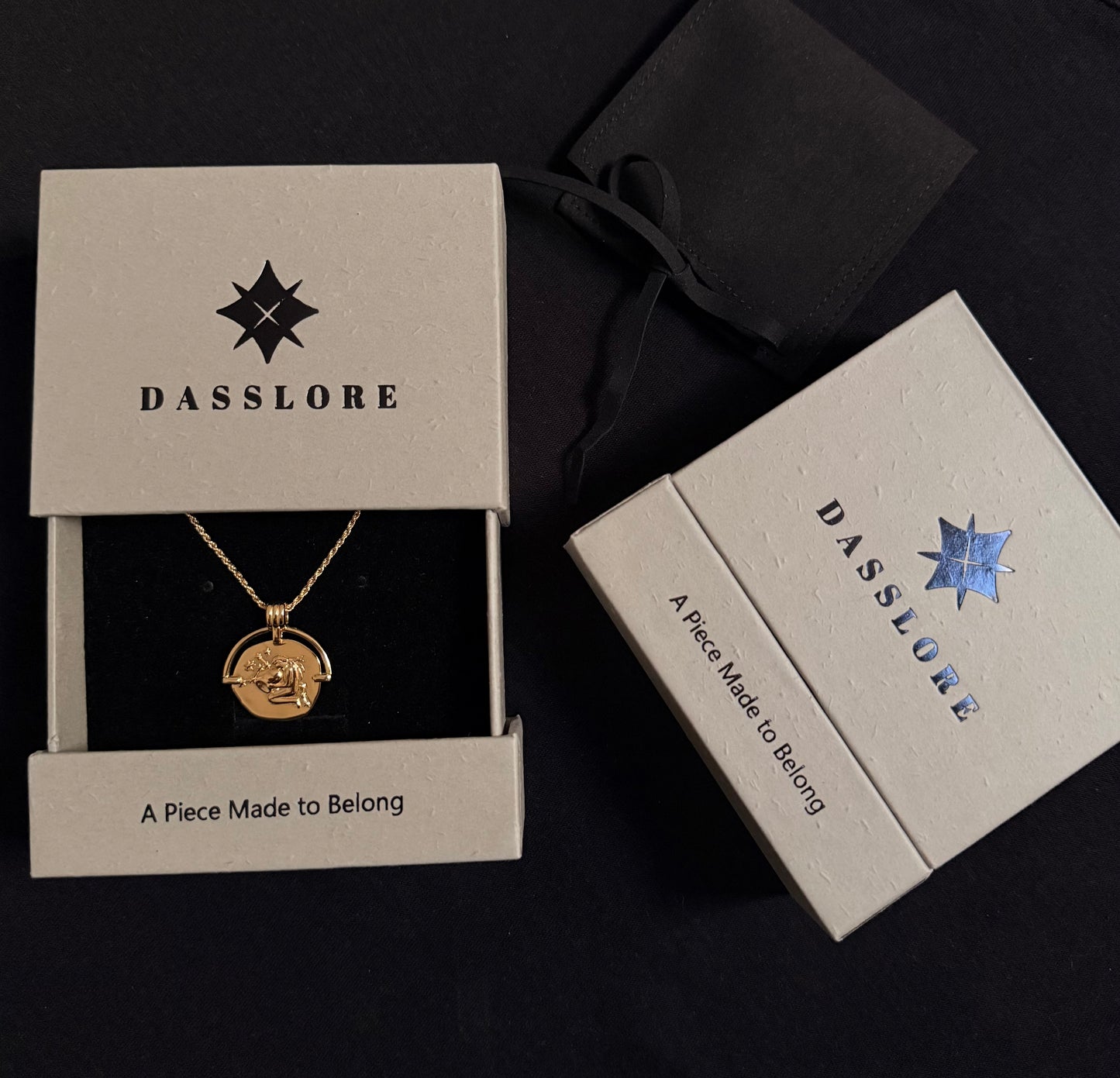 Aquarius Necklace – Vintage Zodiac